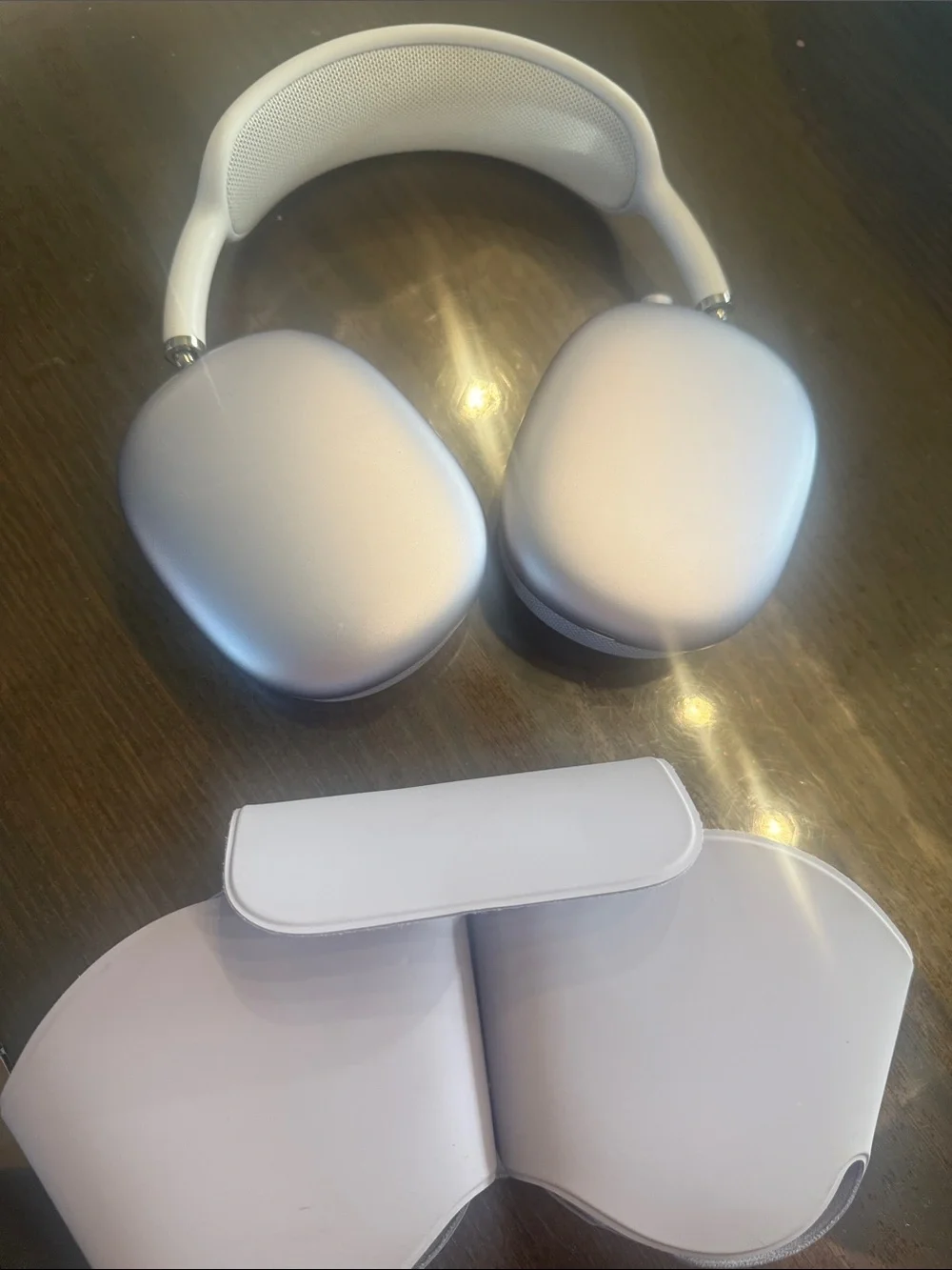 Apple AirPods Max -Purple